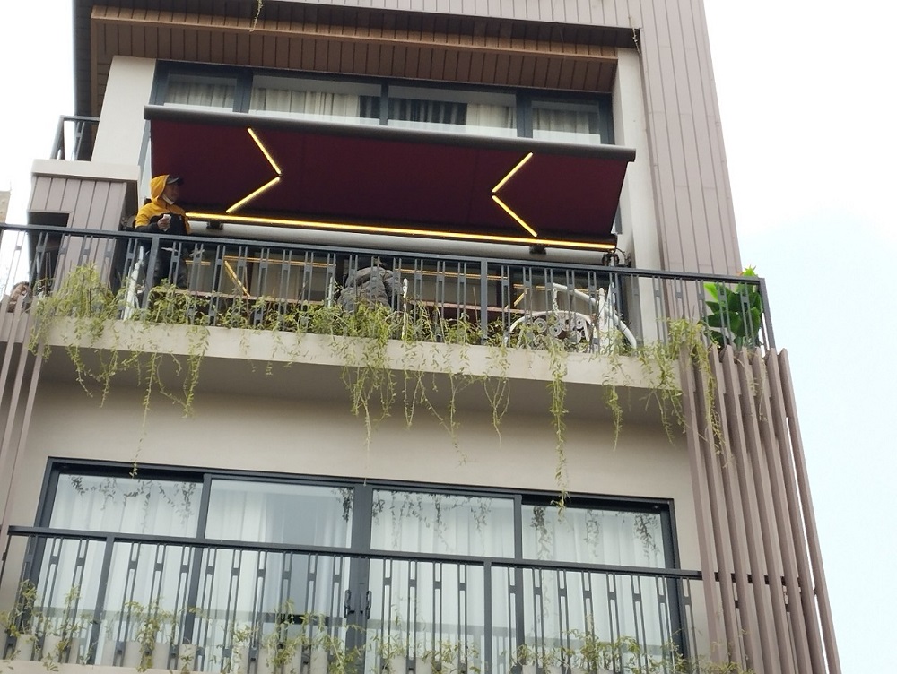 Báo giá mái hiên di động siêu bền uy tín chuyên nghiệp