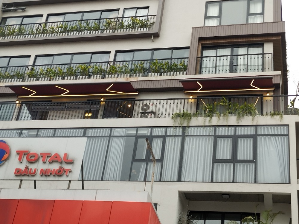 Báo giá mái hiên di động siêu bền uy tín chuyên nghiệp