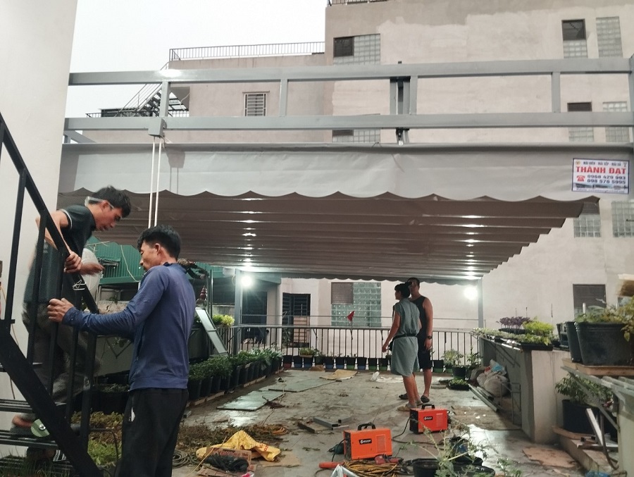 Đơn vị lắp đặt mái kéo giá rẻ Hà Nội nhanh chóng chuyên nghiệp