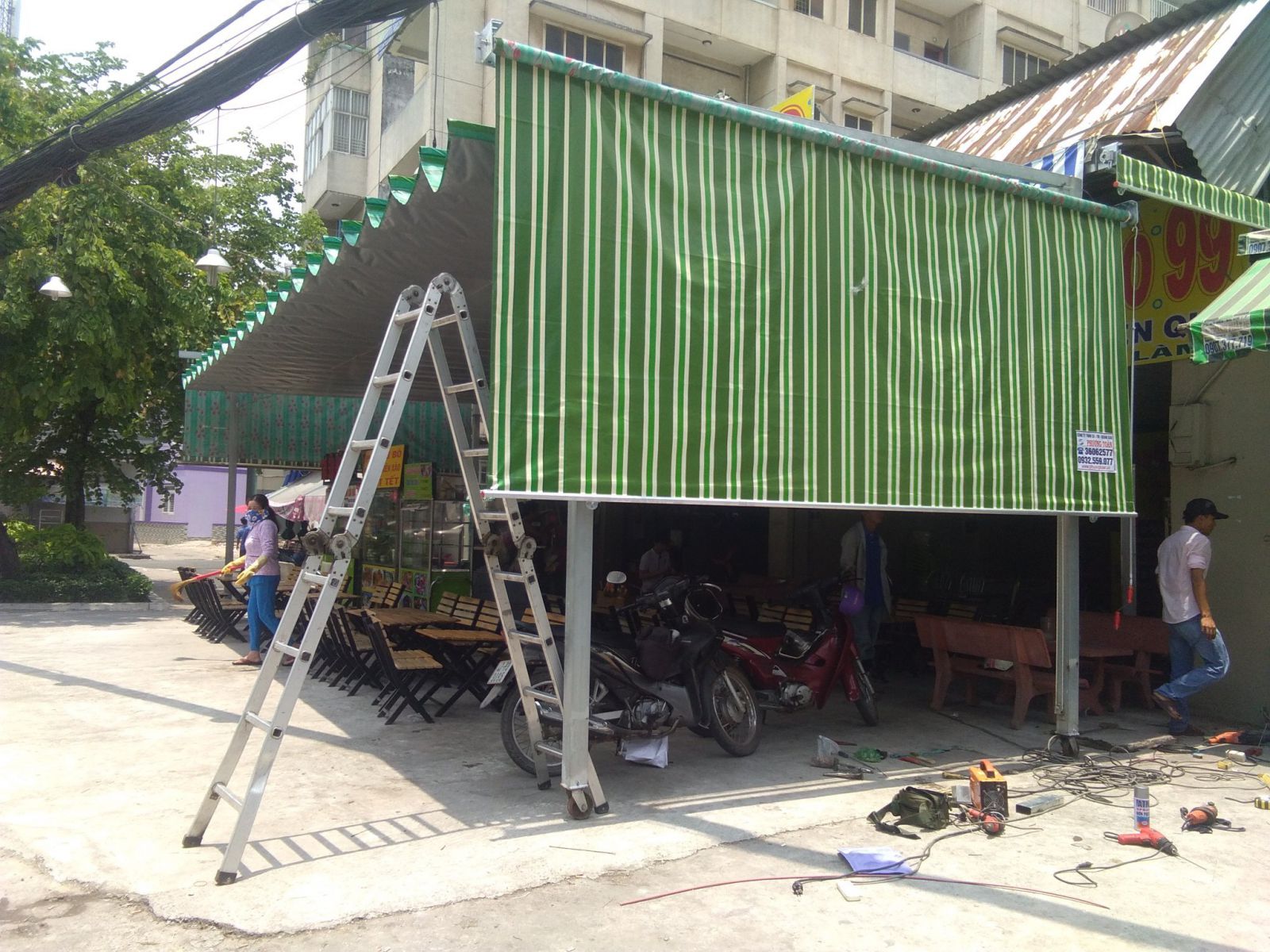 Lắp đặt mái hiên tự cuốn sở hữu nhiều ưu điểm vượt trội