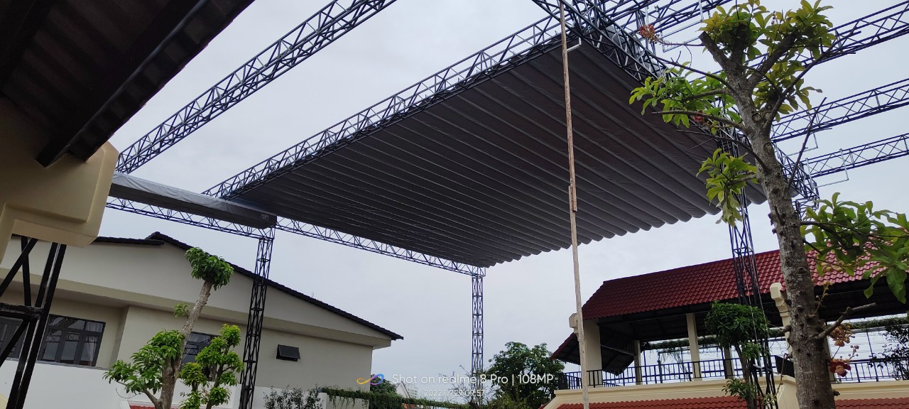 Siêu thị Hoà Phát làm mái hiên giá rẻ Hà Nội đẹp chất lượng nhất